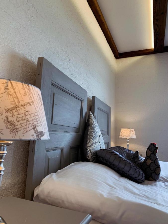 Grand Guesthouse Gardakot Eksteriør bilde